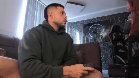 Snapshot of camilowatson chatting on 10.30.25 Camilo Watson online show from 10.30.25