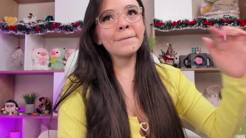   Lets reach 200 thumbs up  online show from 12.16.24