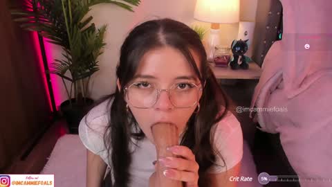   Lets reach 200 thumbs up  online show from 02.04.25