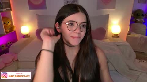   Lets reach 200 thumbs up  online show from 02.21.26