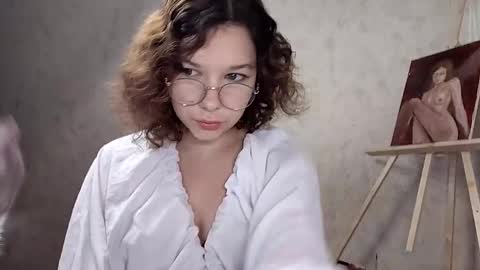 Snapshot of cammyrose_ chatting on 10.14.25 cammyrose_ online show from 10.14.25