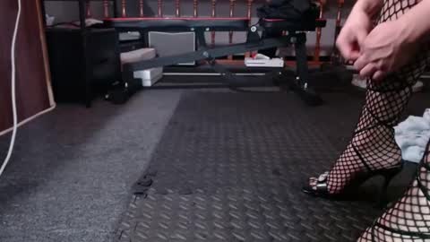 camotegrueso13 online show from 09.17.25