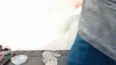 Cam online show from 10.06.25