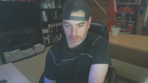 Snapshot of canadianboi6969 chatting on 01.04.25 CanadianBacon6969 online show from 01.04.25