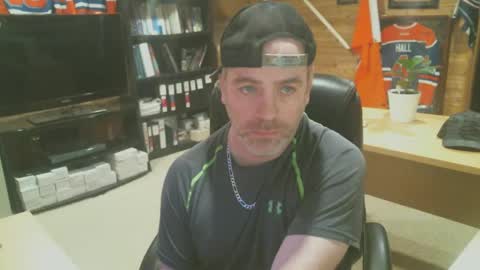 Snapshot of canadianboi6969 chatting on 01.18.25 CanadianBacon6969 online show from 01.18.25