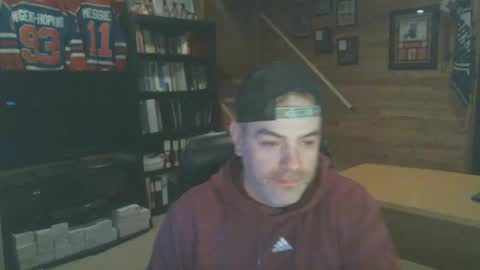 Snapshot of canadianboi6969 chatting on 02.08.25 CanadianBacon6969 online show from 02.08.25