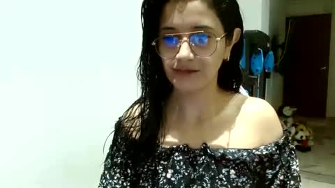 Snapshot of canddysexxx_ chatting on 01.09.25 Carolina online show from 01.09.25