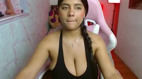 Candelaria online show from 10.02.25
