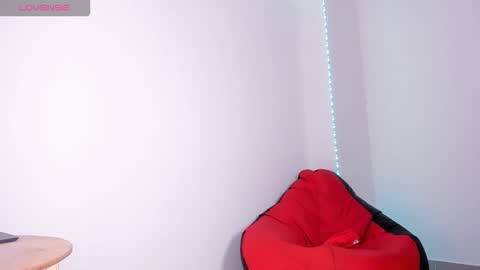 candresruiz online show from 11.18.25