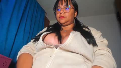 Candy  Brown online show from 05.19.26