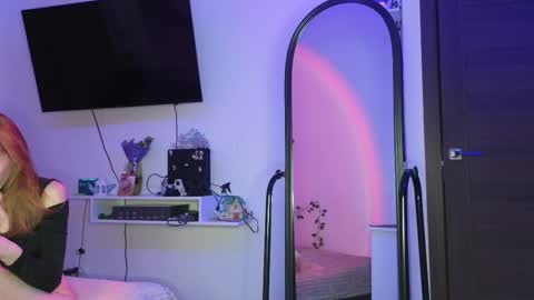 candy_flosse online show from 10.14.25