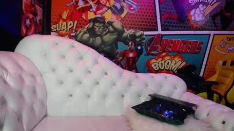 Snapshot of candy_hairy chatting on 09.24.25 candy online show from 09.24.25