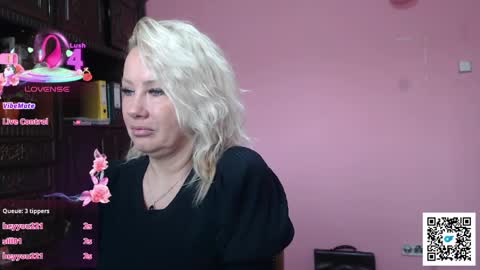 candy_hellenx online show from 04.14.26