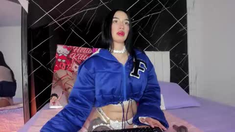 Leila  online show from 11.21.25