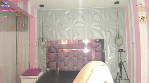 Ania online show from 11.13.25