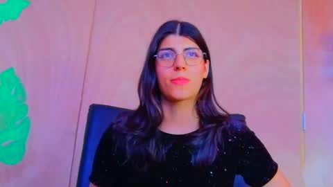 Snapshot of candy_sexyyhot chatting on 12.16.25 candy_sexyyhot online show from 12.16.25