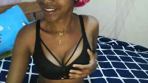 candybrown001 online show from 11.06.25