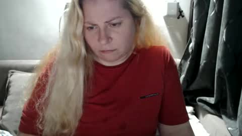 Laura online show from 02.09.25