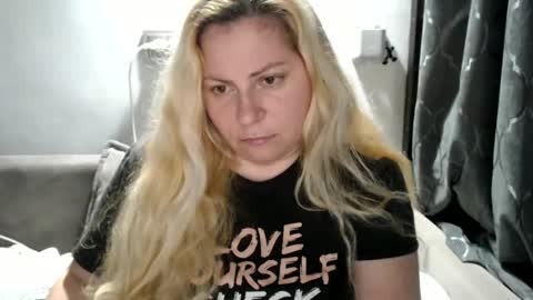 Laura online show from 02.16.25