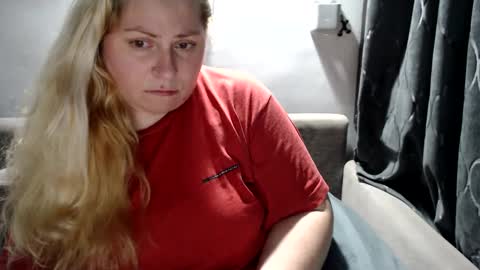 Laura online show from 02.27.25