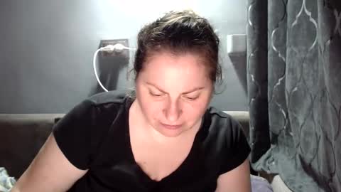 Laura online show from 01.05.26