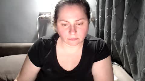 Laura online show from 03.11.26