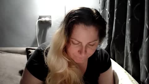 Laura online show from 03.13.26