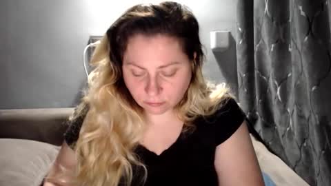 Laura online show from 03.31.26