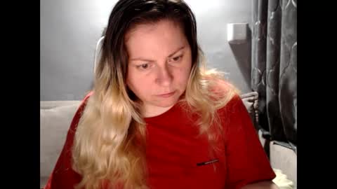 Laura online show from 06.04.26