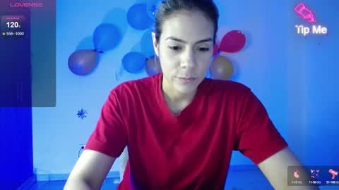 Snapshot of candydowson1 chatting on 12.21.24 Candy Dowson online show from 12.21.24
