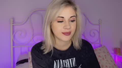 You can call me HH online show from 11.26.25