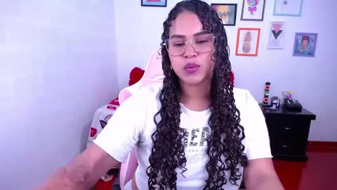 Karen online show from 04.20.26