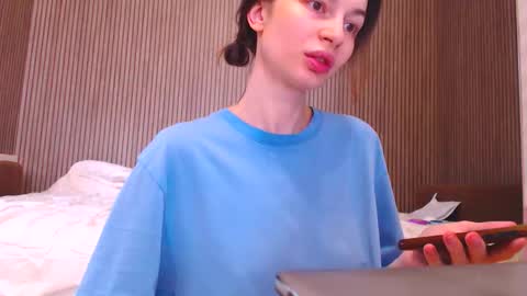 CANDYJESx online show from 10.18.25