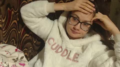 Snapshot of candylady13 chatting on 03.02.25 say meow and send tips online show from 03.02.25