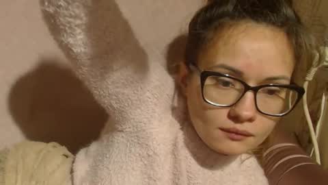 say meow and send tip  online show from 10.23.25