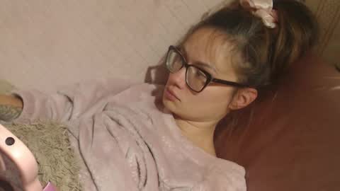 say meow and send tip  online show from 10.27.25