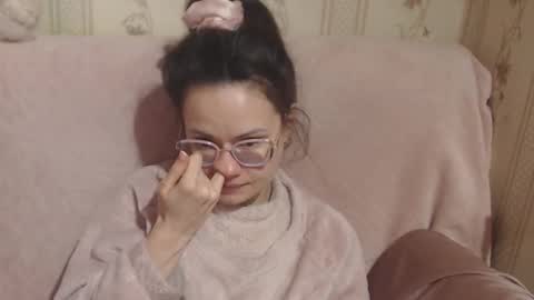 say meow and send tip  online show from 03.01.26