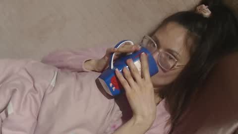 say meow and send tip  online show from 03.26.26