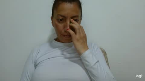 Snapshot of candymilfff chatting on 06.29.26 candymilfff online show from 06.29.26