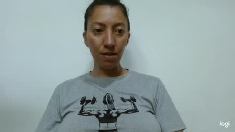 Snapshot of candymilfff chatting on 07.01.26 candymilfff online show from 07.01.26