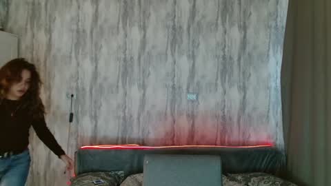 candymini online show from 03.25.26