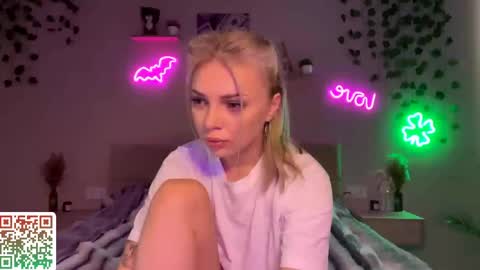 Candy online show from 05.10.26