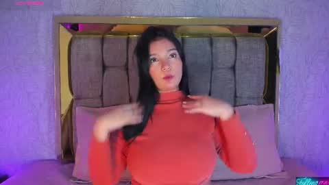 Snapshot of candys_victoria chatting on 07.24.26 Candys Victoria online show from 07.24.26