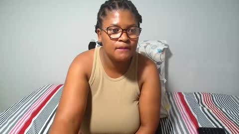 candyyumsaerolaxx online show from 06.04.26