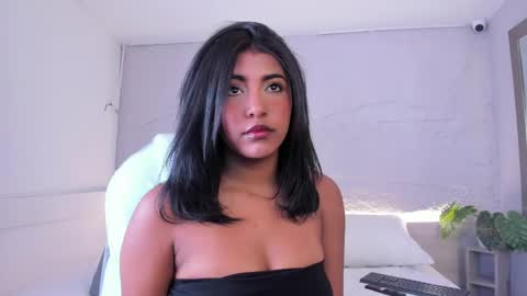 Canela online show from 04.17.26