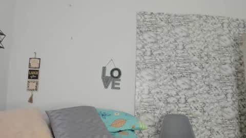 Canhela online show from 10.21.25