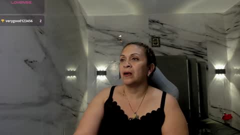 Snapshot of canndy_evanns chatting on 12.10.24 Canndy Evanns online show from 12.10.24