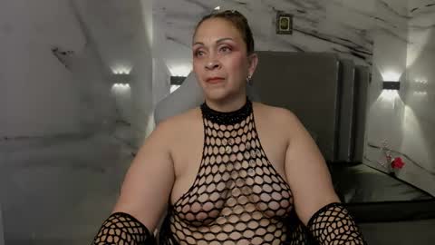 Snapshot of canndy_evanns chatting on 12.15.24 Canndy Evanns online show from 12.15.24