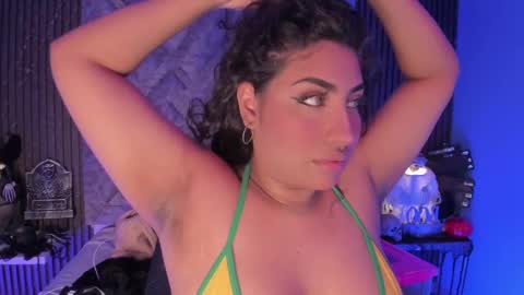 Snapshot of canndy_gaby chatting on 10.09.25 GABRIELA LOPEZ online show from 10.09.25