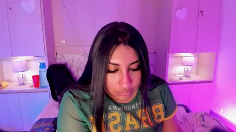 GABRIELA LOPEZ online show from 12.22.25